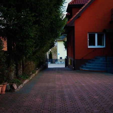 مبيت وإفطار Mikołajki E&M المظهر الخارجي الصورة