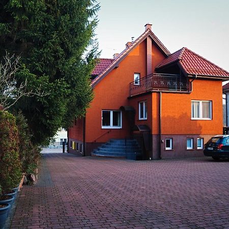 مبيت وإفطار Mikołajki E&M المظهر الخارجي الصورة